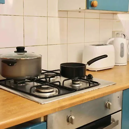 Apartamento Stunning Free Wifi &parking