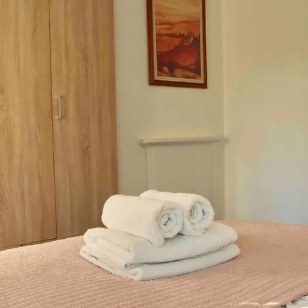 Stunning Free Wifi &parking