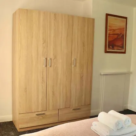 Apartamento Stunning Free Wifi &parking