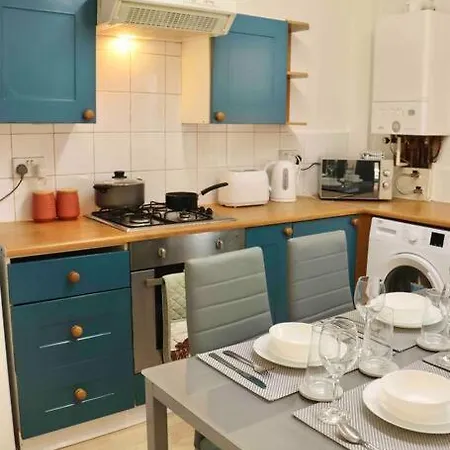 Stunning Free Wifi &parking