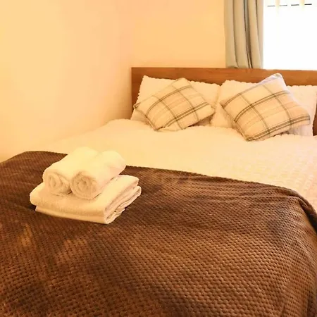 Apartment Stunning Free Wifi &parking Leeds (West Yorkshire)