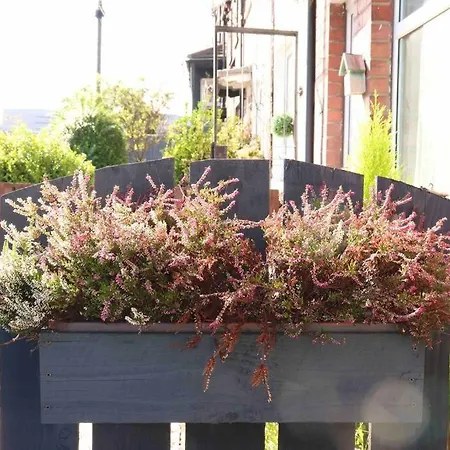 Stunning Free Wifi &parking Apartment Leeds (West Yorkshire)