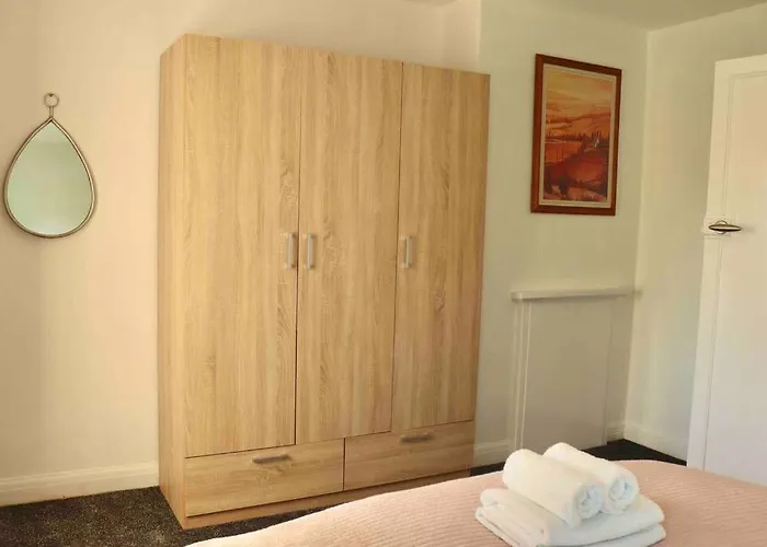 Apartamento Stunning Free Wifi &parking