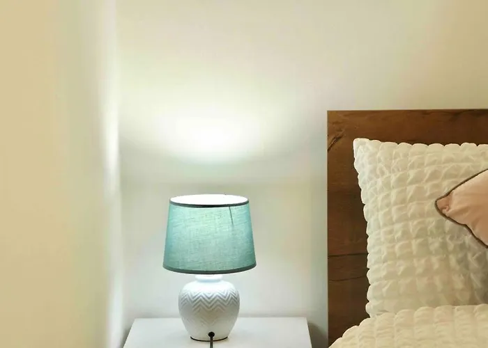 Stunning Free Wifi &parking Leeds (West Yorkshire)