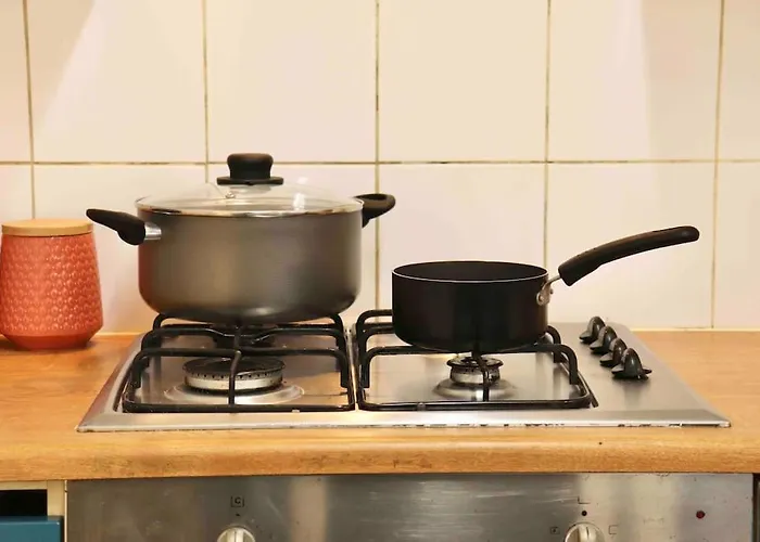 Apartment Stunning Free Wifi &parking